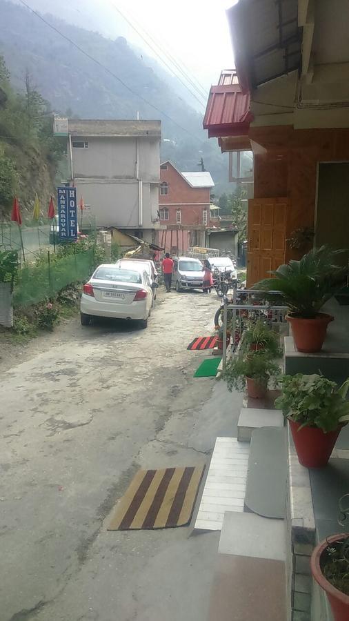 Hotel Mansarovar Banjār Dış mekan fotoğraf