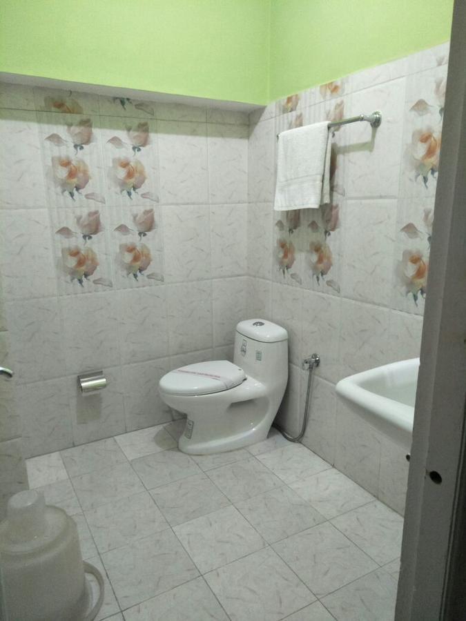 Hotel Mansarovar Banjār Dış mekan fotoğraf